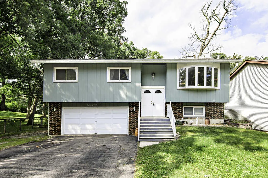 8804 Alden Rd photo 1