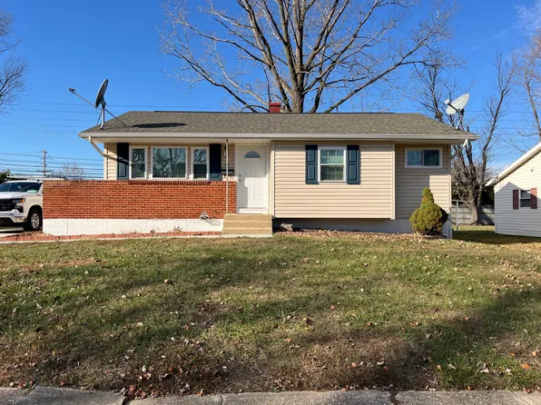 44 Lynch Farm Dr, Newark, DE 19713