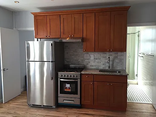 Rented by Friedman Roth Realty | media 31