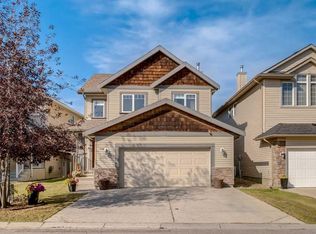 32 S Evanscove Hts NW, Calgary, AB T3P 1G1