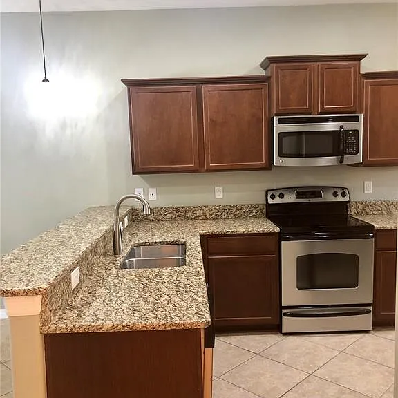 8541 Brushleaf Way — Photo 2