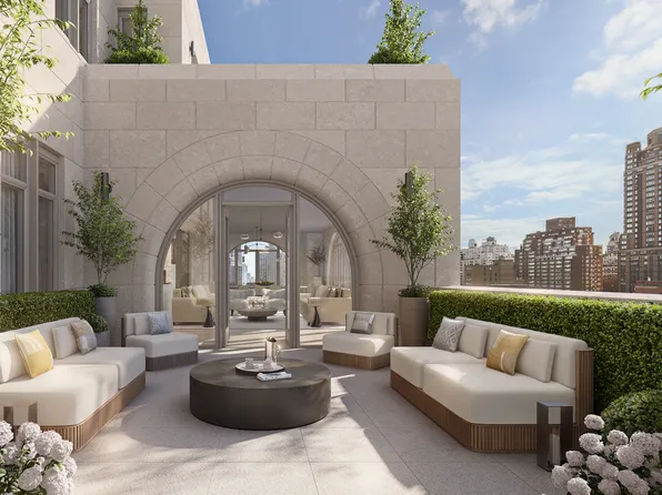 255 East 77th Street image 1 of 25