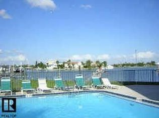 8701 Blind Pass Rd APT 304, St Pete Beach, FL 33706