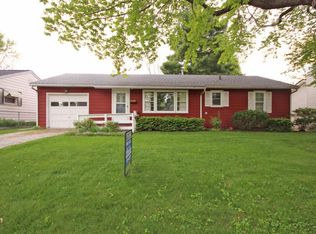 15 E Imboden Dr, Decatur, IL 62521