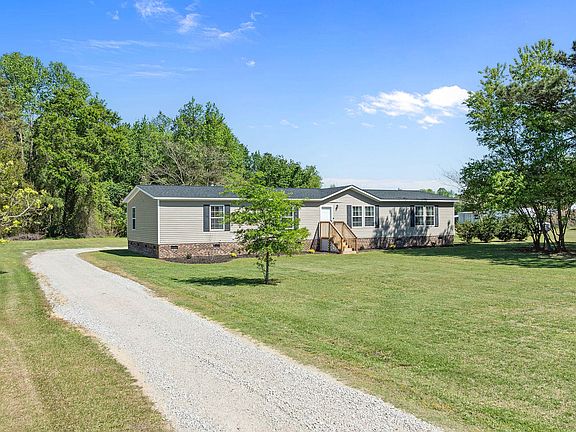 3rd image of 370 Peele Road