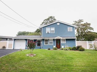 50 Sarah Dr, Lake Grove, NY 11755