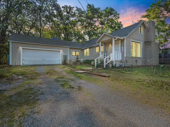 13565 Lassen St, Shasta Lake, CA 96019