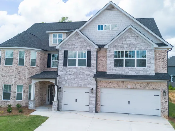 304 Garnet Dr, Bonaire, GA 31005