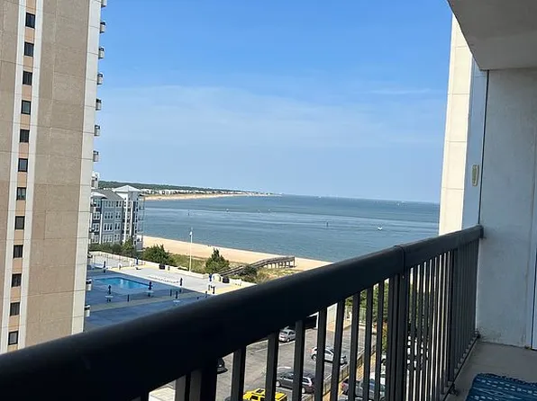 3288 Page Ave APT 707, Virginia Beach, VA 23451