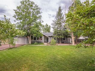 513 Larson Rd, Lakeside, AZ 85929