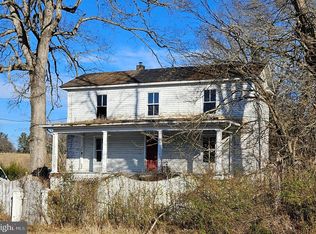 90 Main St, Washington, VA 22747