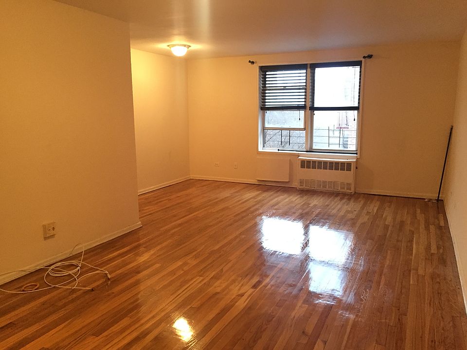 1st image of 401 Parkside Ave