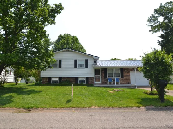 1888 Stivers Rd, Aberdeen, OH 45101