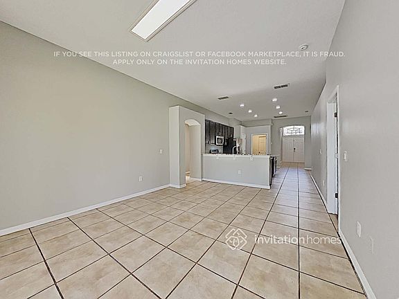 5th image of 10716 Leader Ln