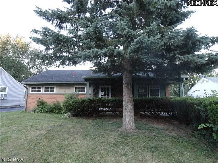 3545 Desoto Ave photo 1