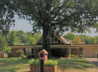 11 Riverlyn Dr, Fort Smith, AR 72903