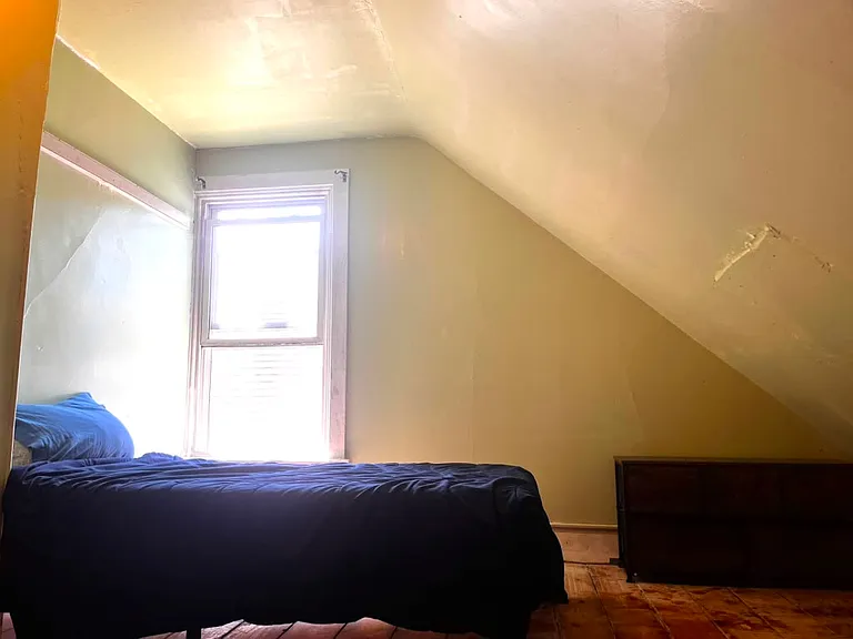 52 Park St #1 — Photo 14