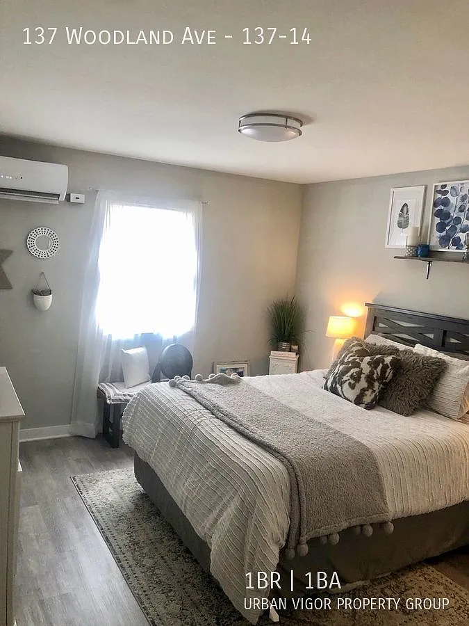 Beautiful & Modern- Newly Remodeled Luxury Unit -Downtown Lexington! — Photo 1