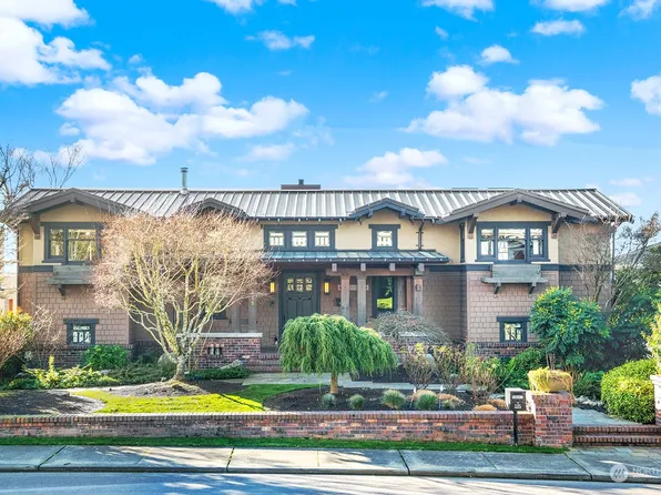 325 7th Avenue W, Kirkland, WA 98033