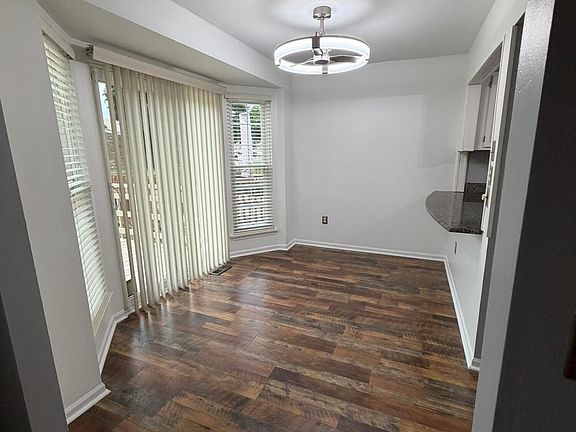 3rd image of 7471 N Kingston Ct