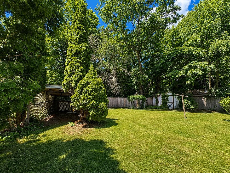 1546 Zarieda St, photo 2