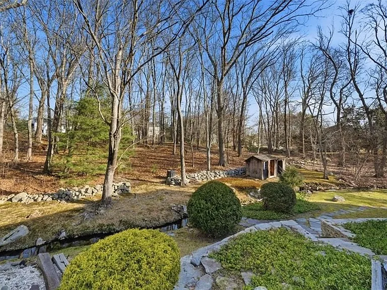 86 Blueberry Dr — Photo 40