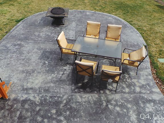 Large patio with fire pit.