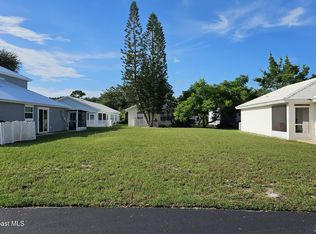 2035 Marlberry Ct NE, Palm Bay, FL 32905