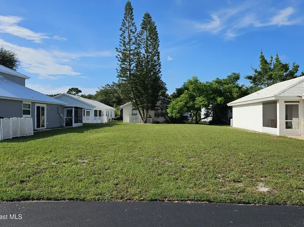2035 Marlberry Ct NE, Palm Bay, FL 32905