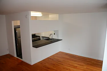 Rented by Michael W Gunzburg, LREB