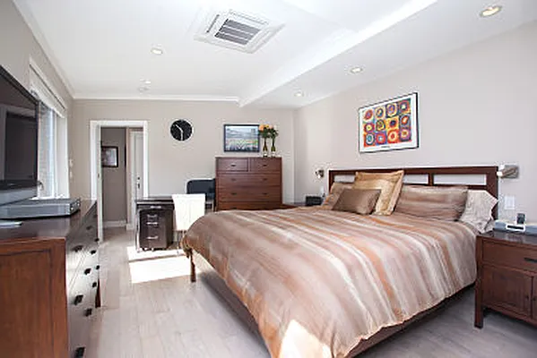 Sold by Engel & Völkers New York Real Estate | media 4