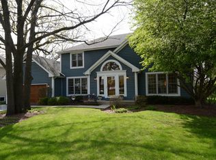 1168 Liberty Ave, Cary, IL 60013