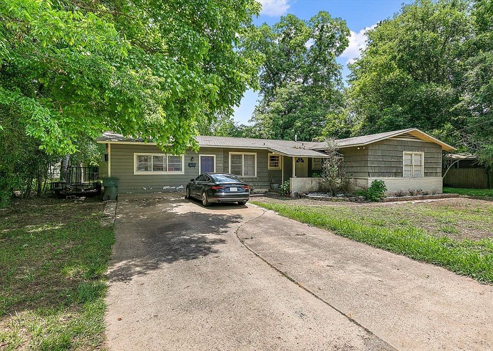 1910 Pearl St, Nacogdoches, TX 75965 MLS 22300583 Zillow