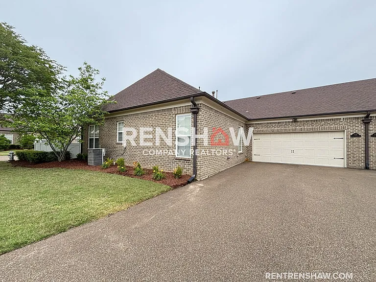 1381 Calumet Farms Dr — Photo 27