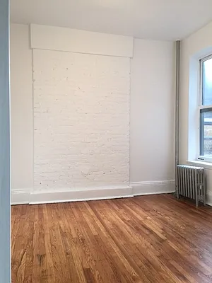 Rented by Landmark Real Estate | media 11