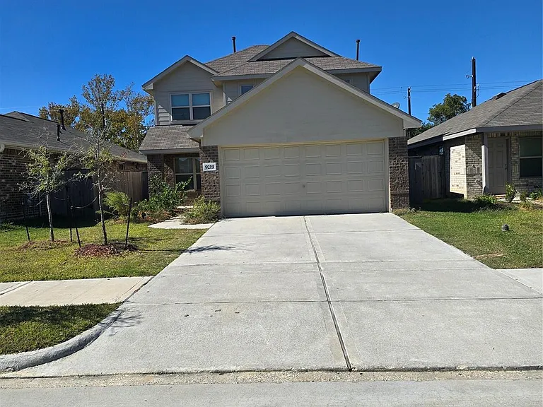 9219 Velasco Hills Dr — Photo 3