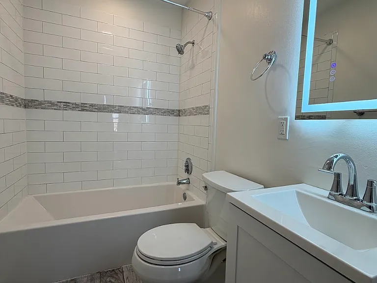 1080 Commonwealth Ave #3 — Photo 4