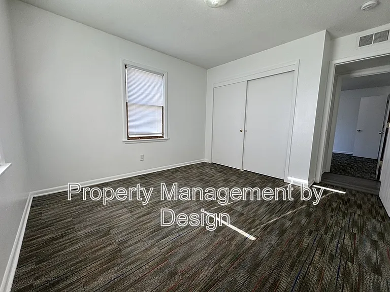1039 5th St #7 — Photo 13
