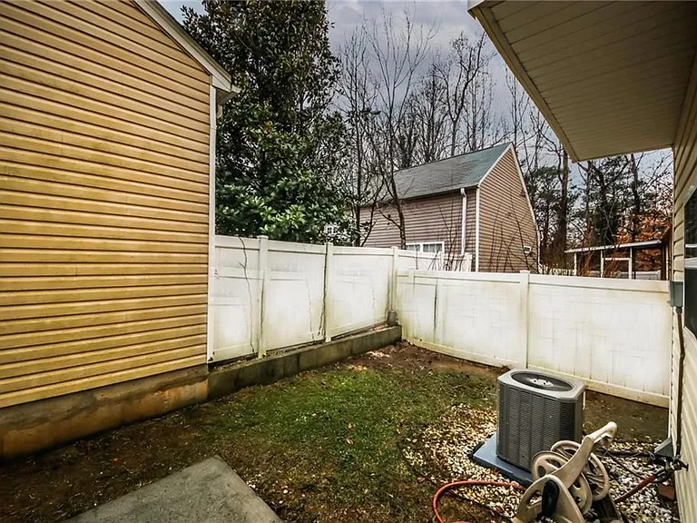 170 Windcroft Ln NW — Photo 38