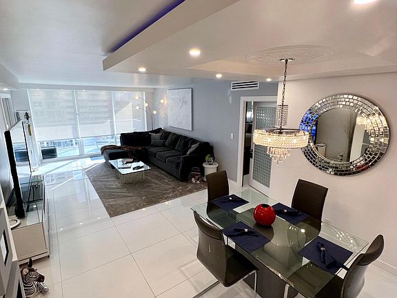 Spacious modern living room