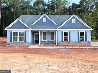 1 Breckens Way, Statham, GA 30666