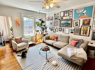 119 Peterborough St APT 26, Boston, MA 02215