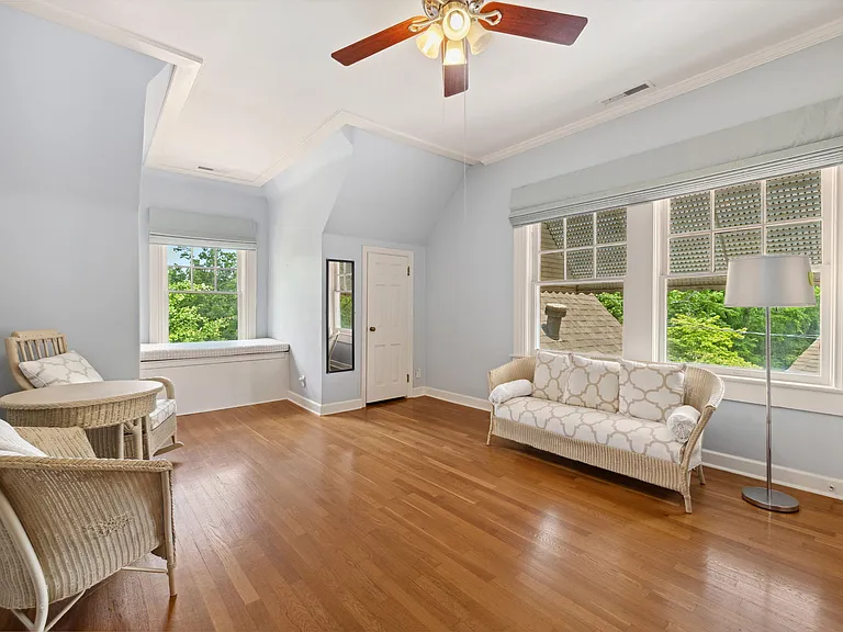 615 Prairie Creek Dr — Photo 19