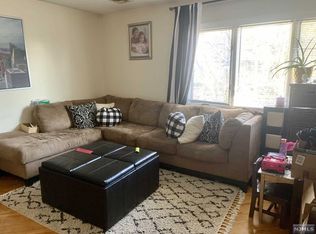 432 Park Ave #2, Rutherford, NJ 07070