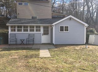 13505 Edgewater Dr, Gregory, MI