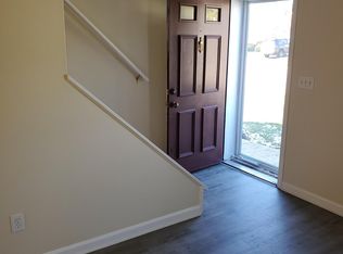 1215 Weybridge Rd, Columbus, OH 43220