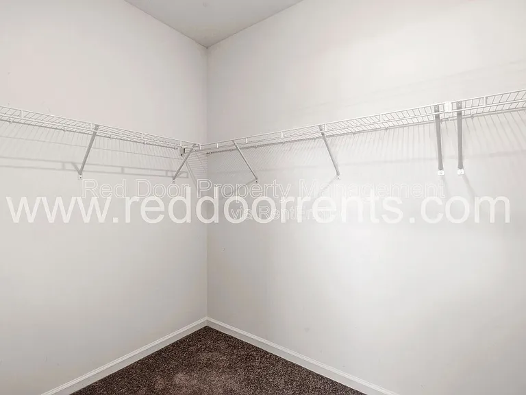 1475 Sabra Way — Photo 24