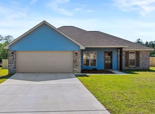 104 E Bartlet Way, Hattiesburg, MS 39402