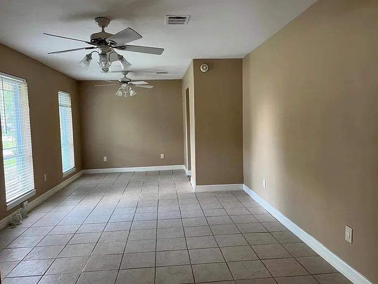 10902 Sagepark Ln — Photo 3