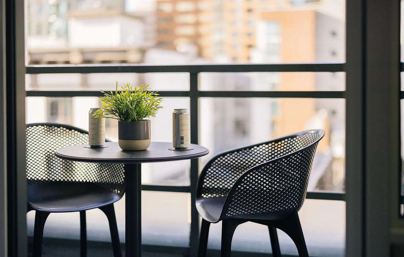 1142 Granville St #810 photo 1